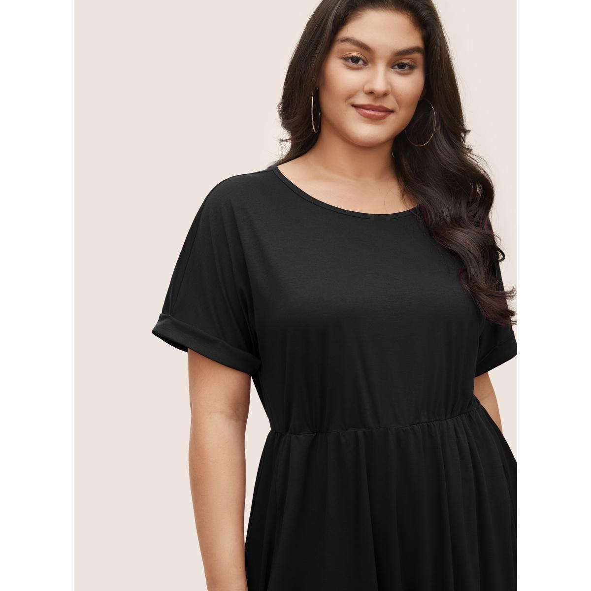 Plus Size Supersoft Essentials Solid Pocket Cuffed Sleeve Dress Black Women Basics Non Round Neck Short sleeve Curvy Midi Dress BloomChic 10/M Product Image