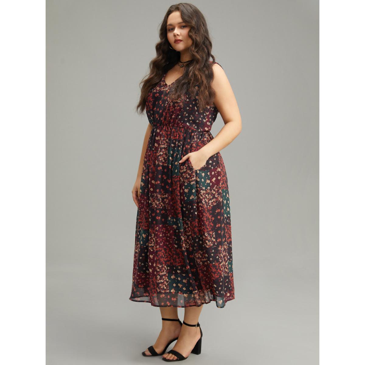 Plus Size Floral Print Pocket Contrast Tank Dress Scarlet Women Vacation Printed V-neck Sleeveless Curvy Midi Dress BloomChic 30/6X Product Image