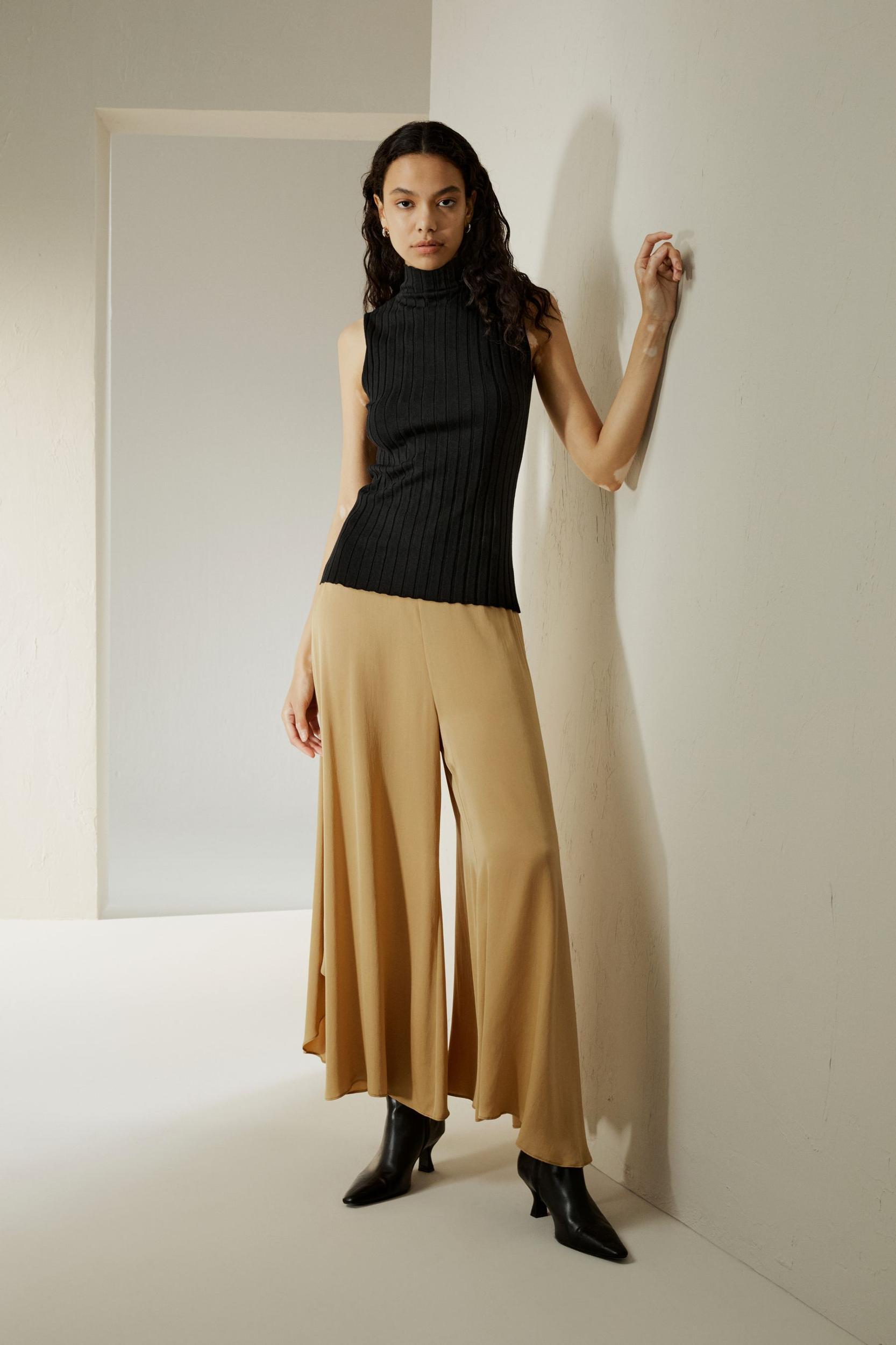 Silk-Cashmere Blend Knit Top Product Image