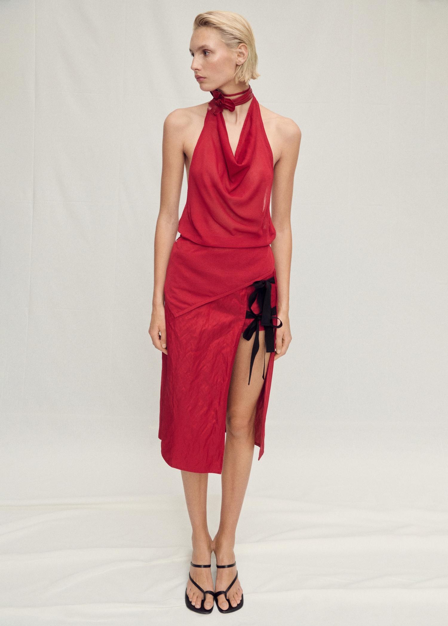 Draped knitted top with open back - Women | MANGO USA Product Image