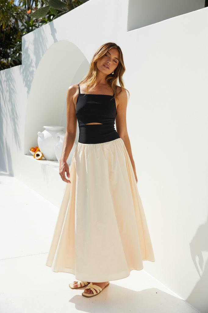 Pippa Maxi Dress Cream Black Product Image
