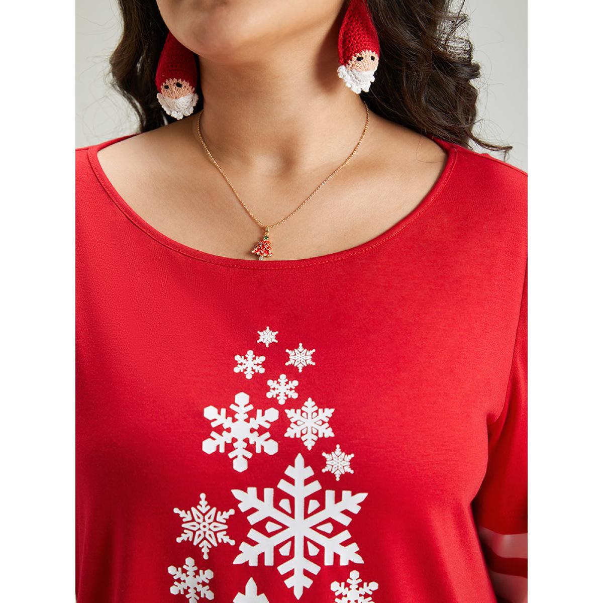 Plus Size Snowflake Striped Patchwork T-shirt Red Women Casual Contrast Christmas Round Neck Festival-Christmas T-shirts BloomChic 28/5X Product Image