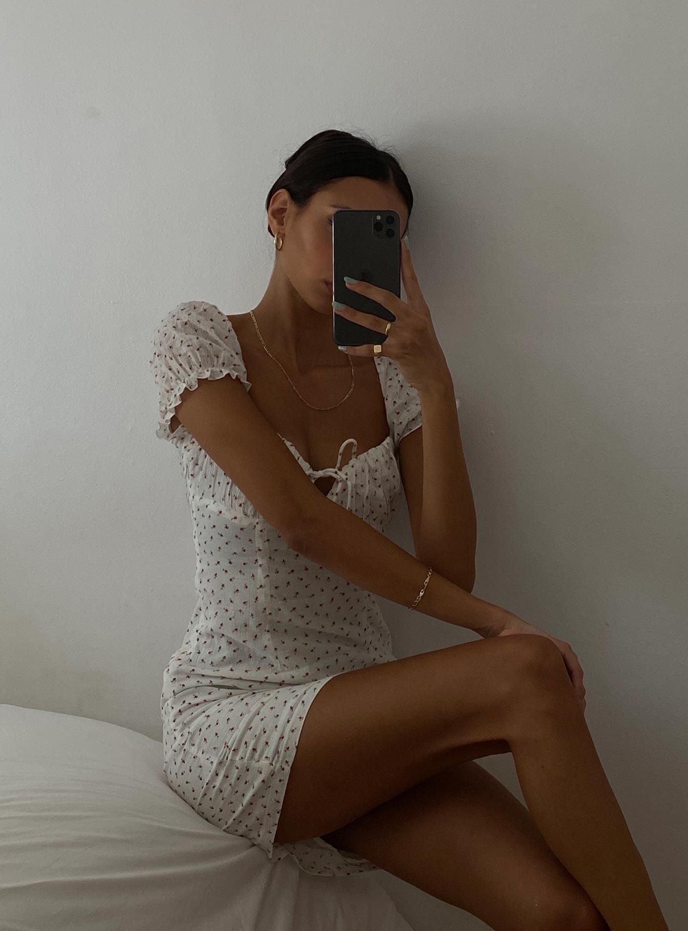 Natalina Mini Dress White / Red Product Image