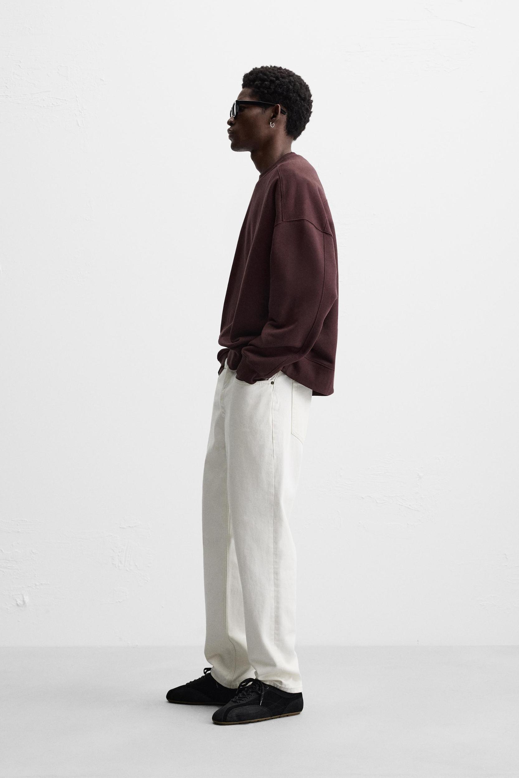 BOXY FIT CREW NECK SWEATSHIRT Product Image