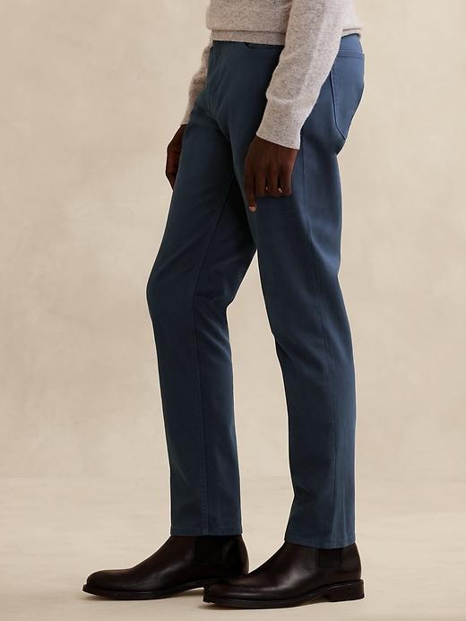 Skinny Traveler Pant Product Image