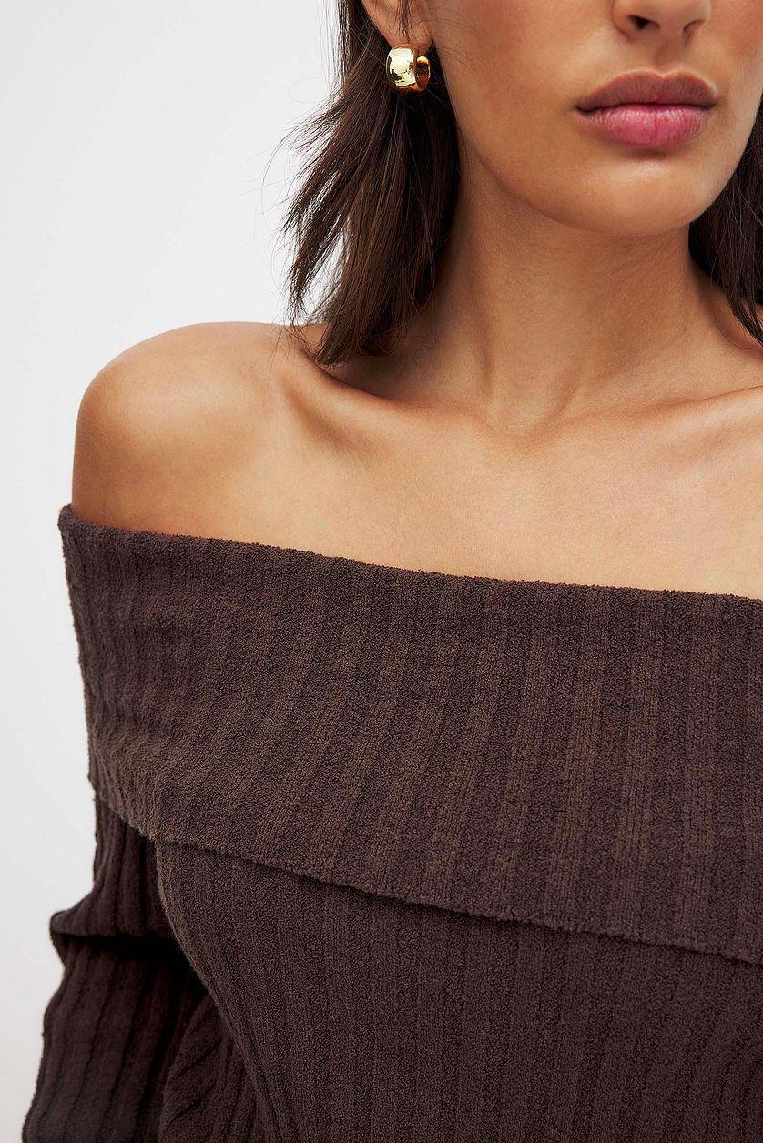 Ribbed Knitted Offshoulder Sweater Product Image