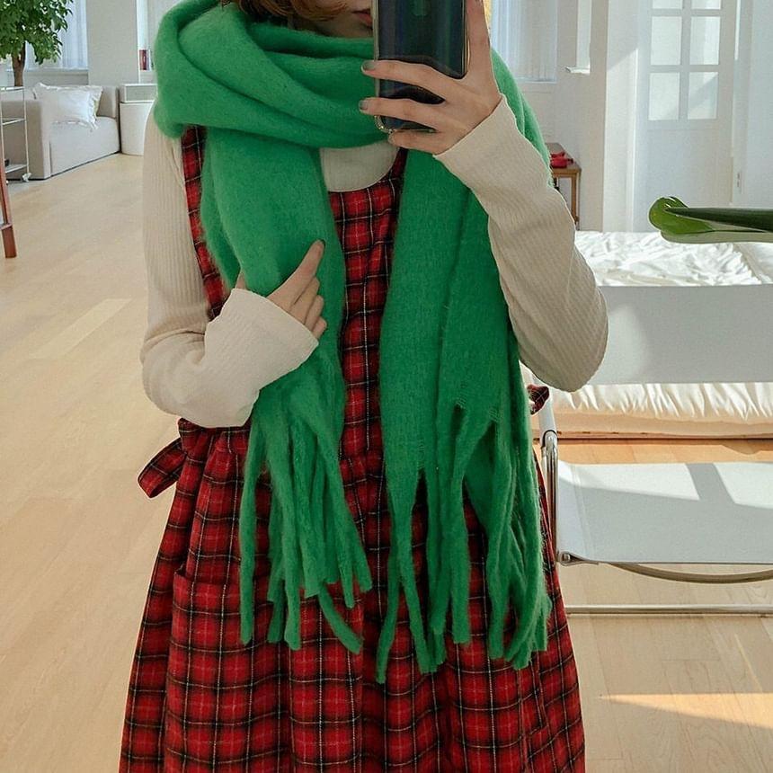 Plain Fringed Scarf Product Image
