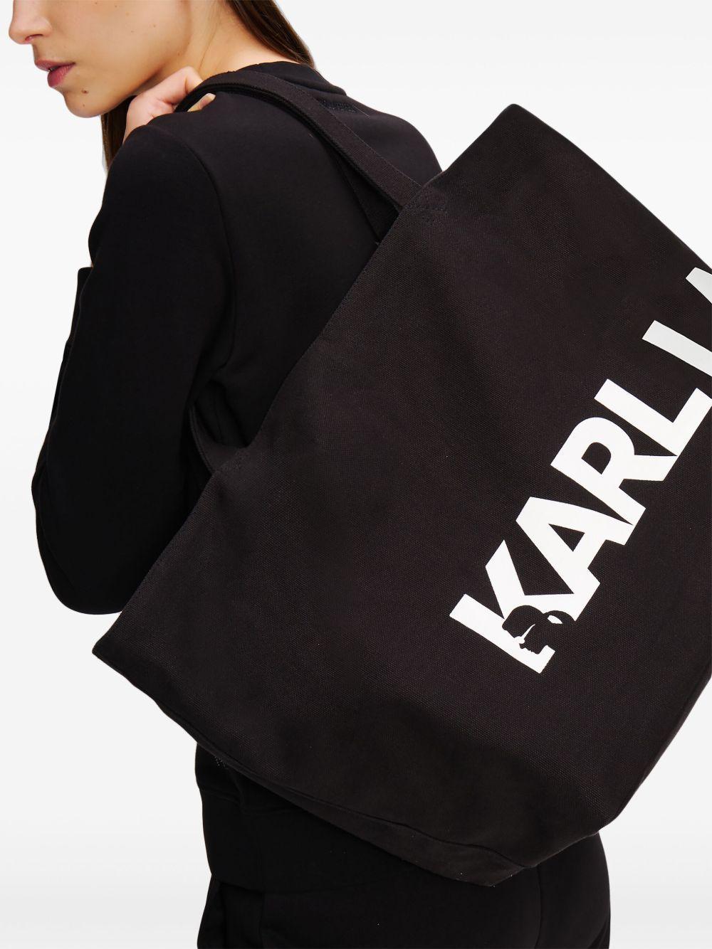 Essential oversized-logo tote bag Product Image