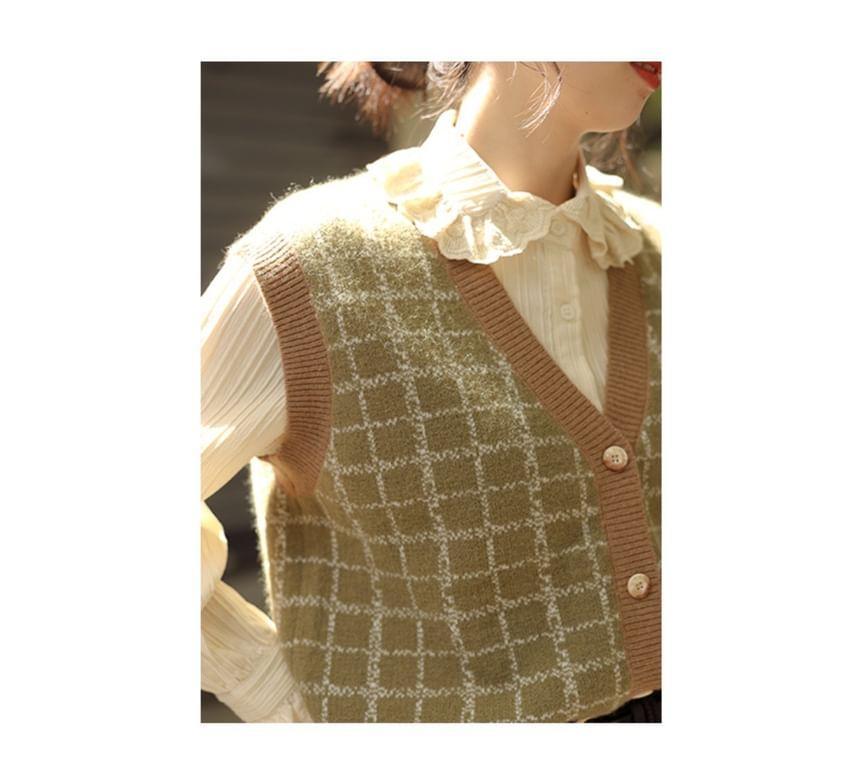 V-Neck Patterned Button Sweater Vest Product Image
