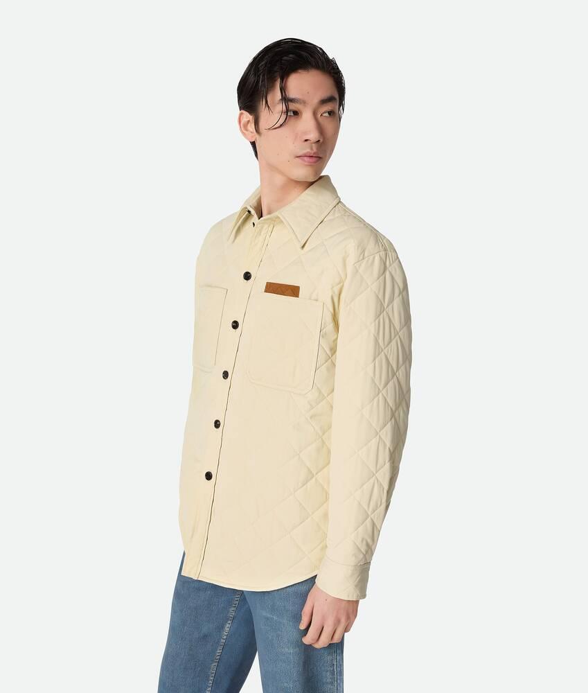 Men's Quilted Cotton Overshirt in Sea salt Product Image