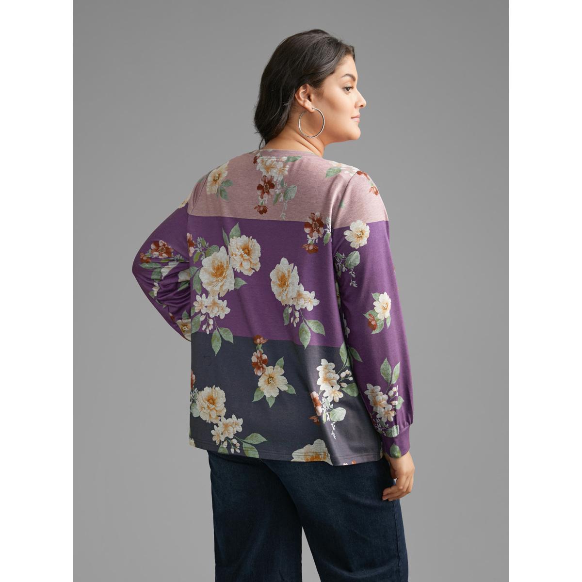 Plus Size Natural Flowers Contrast Round Neck Sweatshirt Women Multicolor Casual Contrast Loose Round Neck Everyday Sweatshirts BloomChic 22-24/3X Product Image