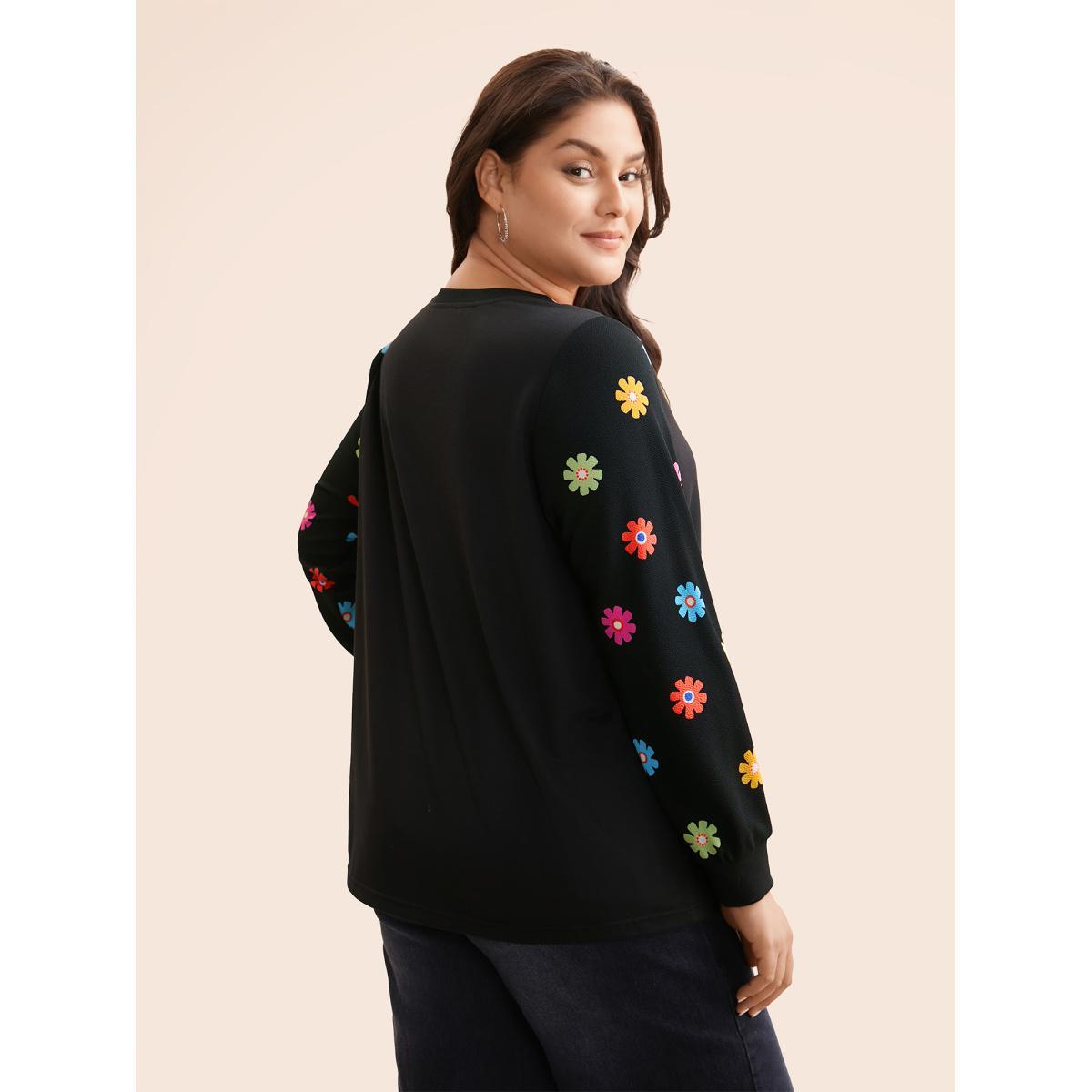 Plus Size V Neck Floral Slightly Stretchy Sweatshirt Women Black Elegant Contrast Non Everyday Sweatshirts BloomChic 18-20/2X Product Image