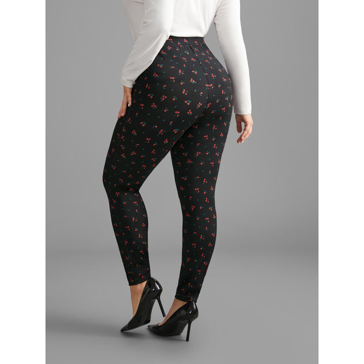Plus Size Ditsy Floral Pocket Skinny Leggings Women BlackFlower Elegant High stretch Skinny Mid Rise Everyday Leggings BloomChic 14-16/1X Product Image