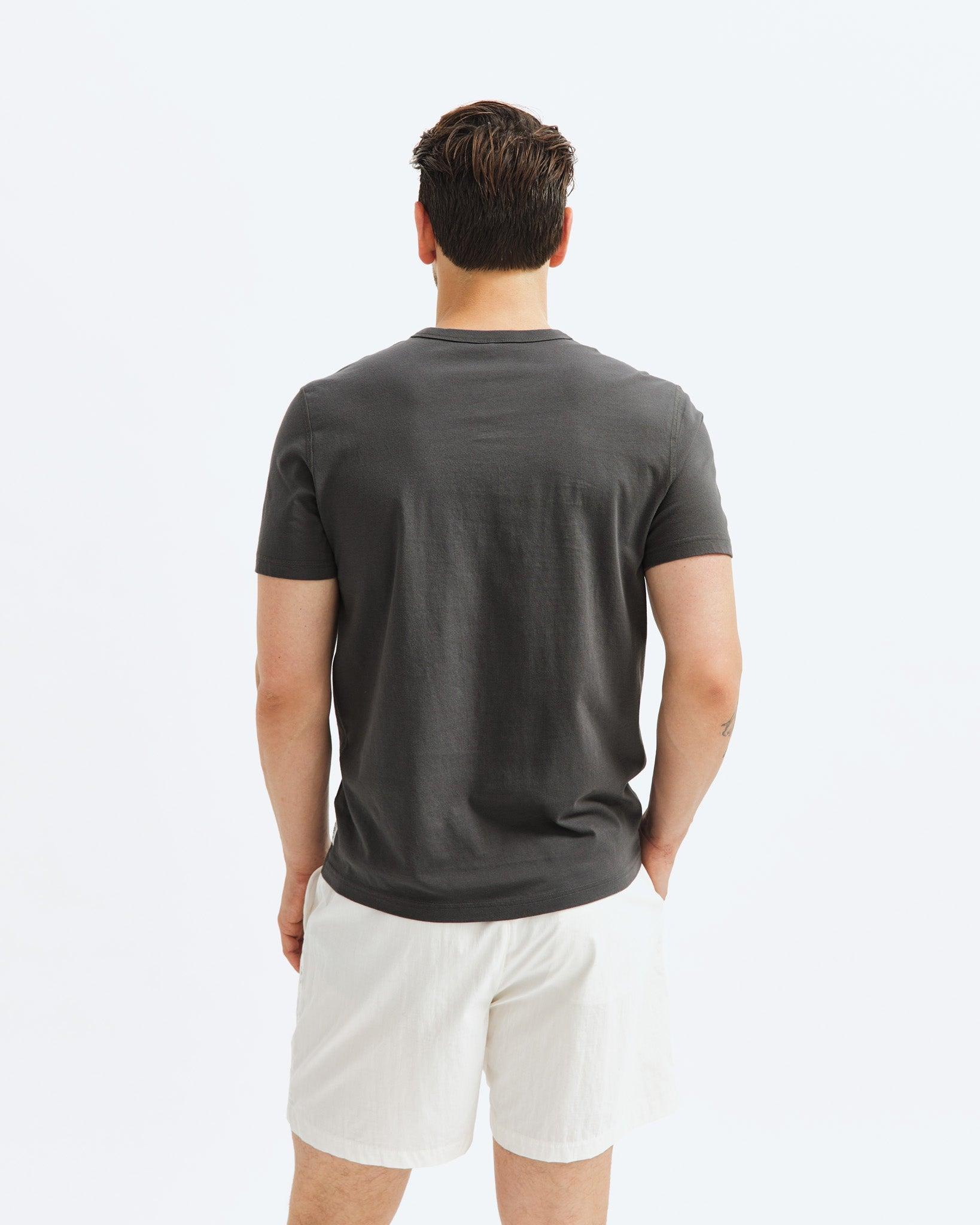 L. T- SHIRT SS ESS. SPORTS I Product Image