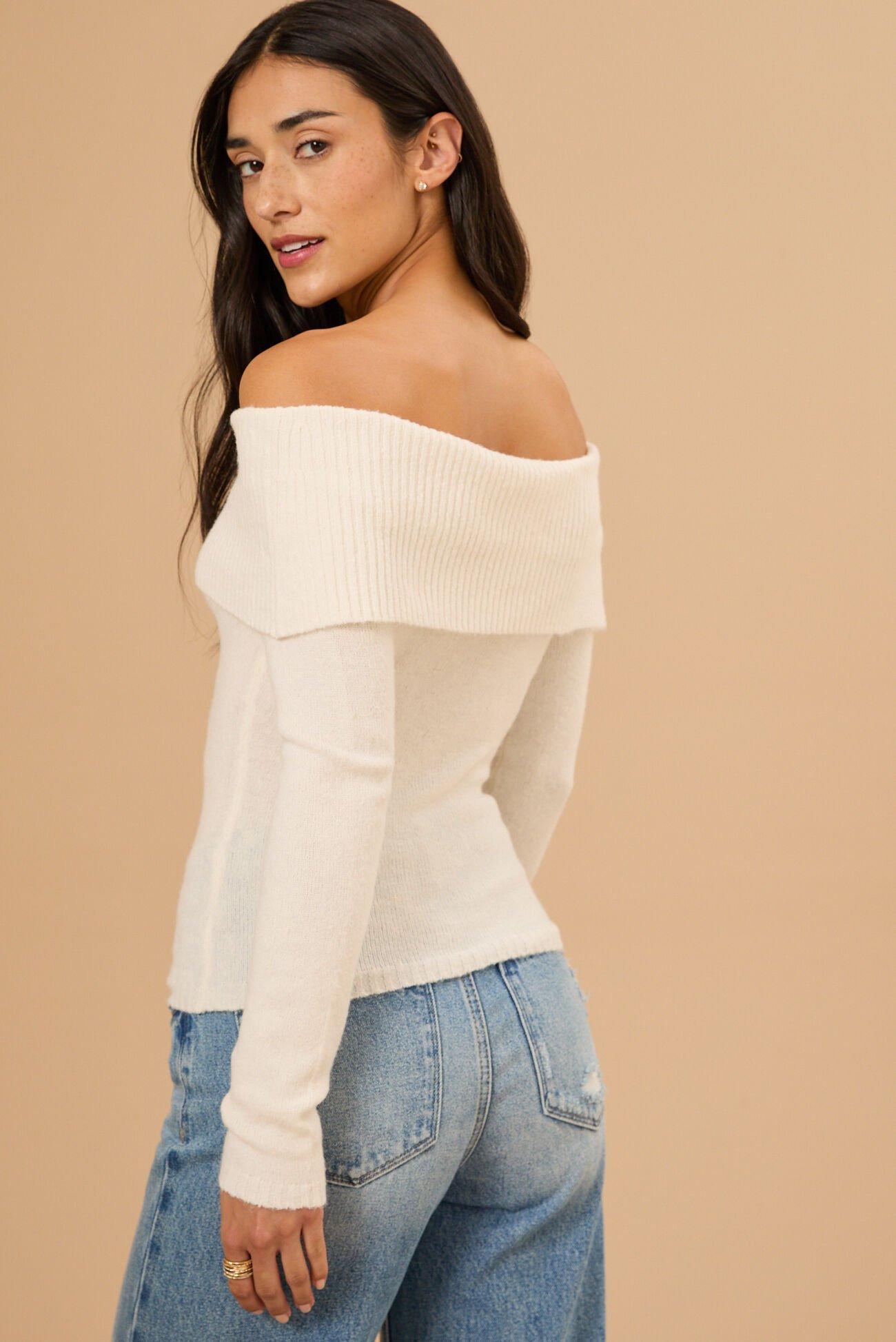 Geri Off-Shoulder Ribbed Sweater Product Image