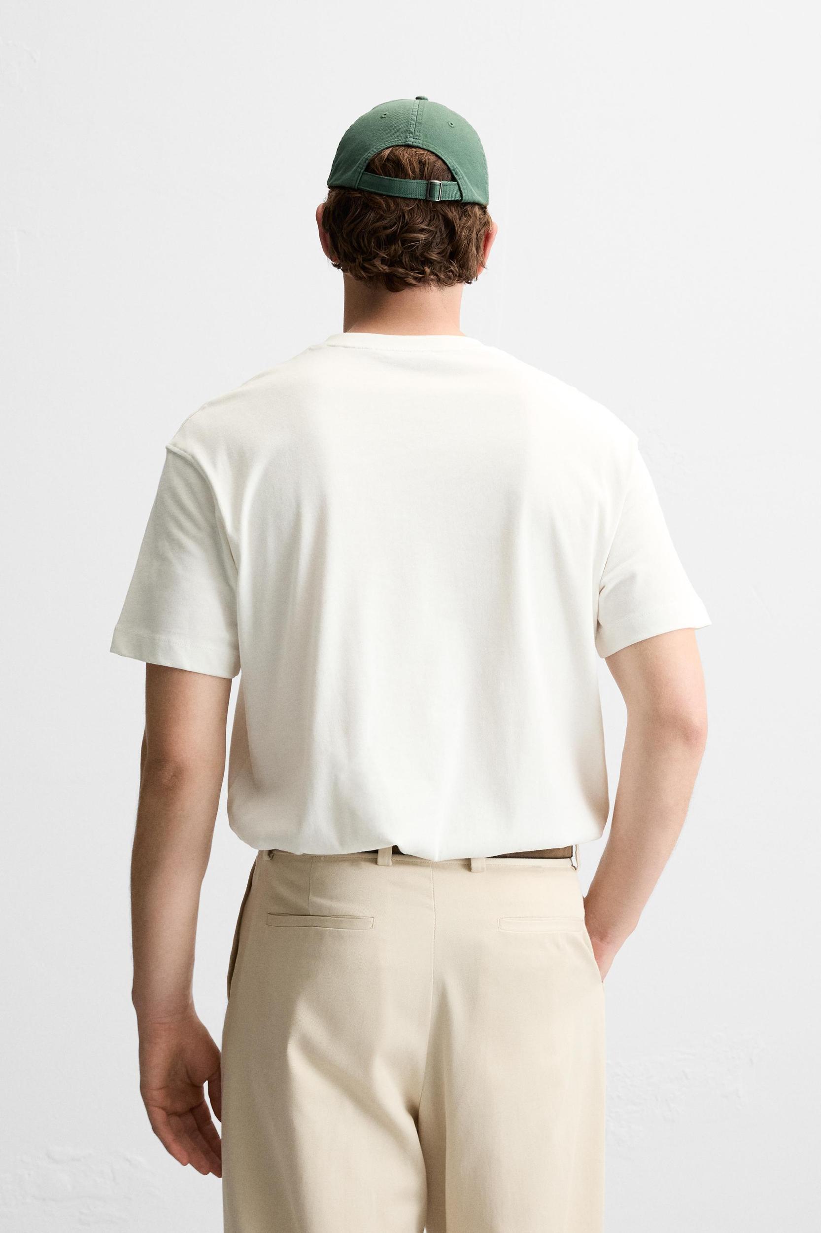 T-SHIRT WITH RAISED PRINT Product Image