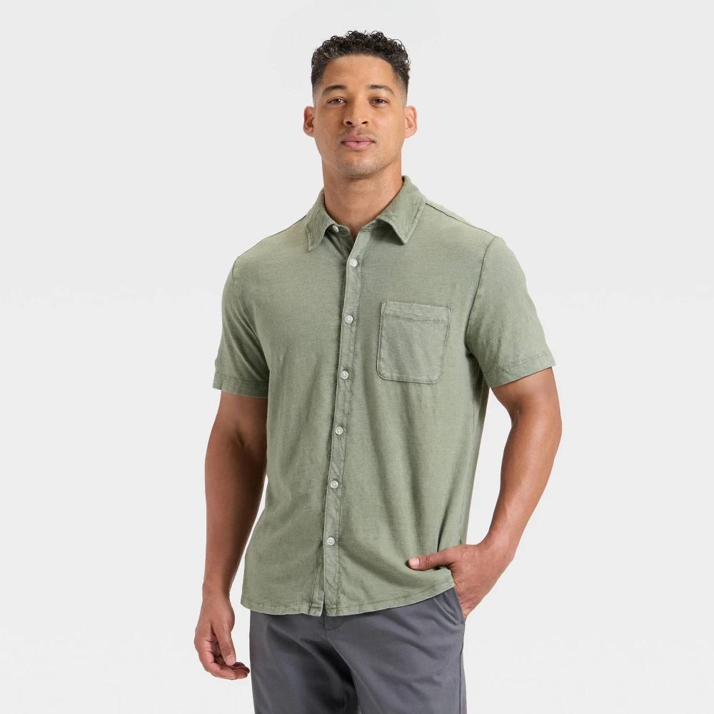 Men's Short Sleeve Slub Button-Down Shirt - Goodfellow & Co™ Product Image