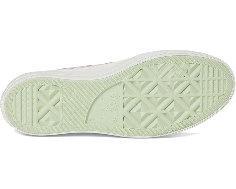 Chuck Taylor All Star Low Top Platform Sneaker Product Image