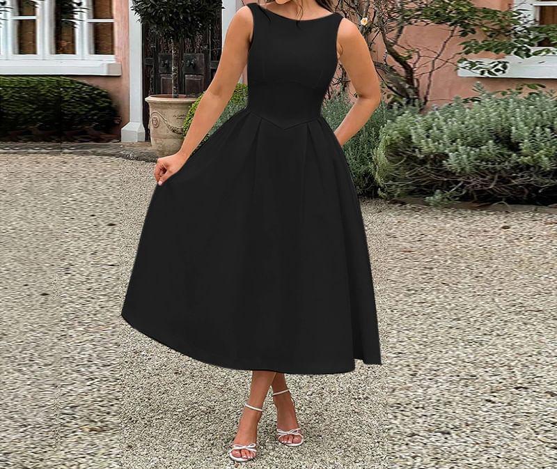 Sleeveless Round Neck Plain A-Line Midi Dress Product Image
