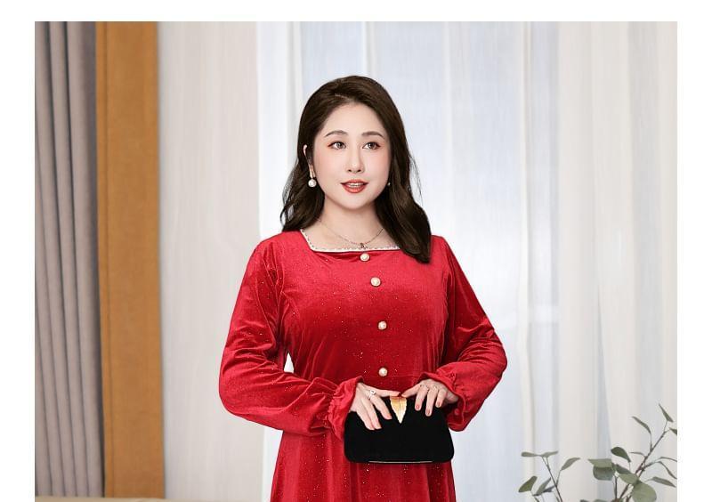Plus Size Puff-Sleeve Square Neck Plain Lace Trim Midi A-Line Dress Product Image