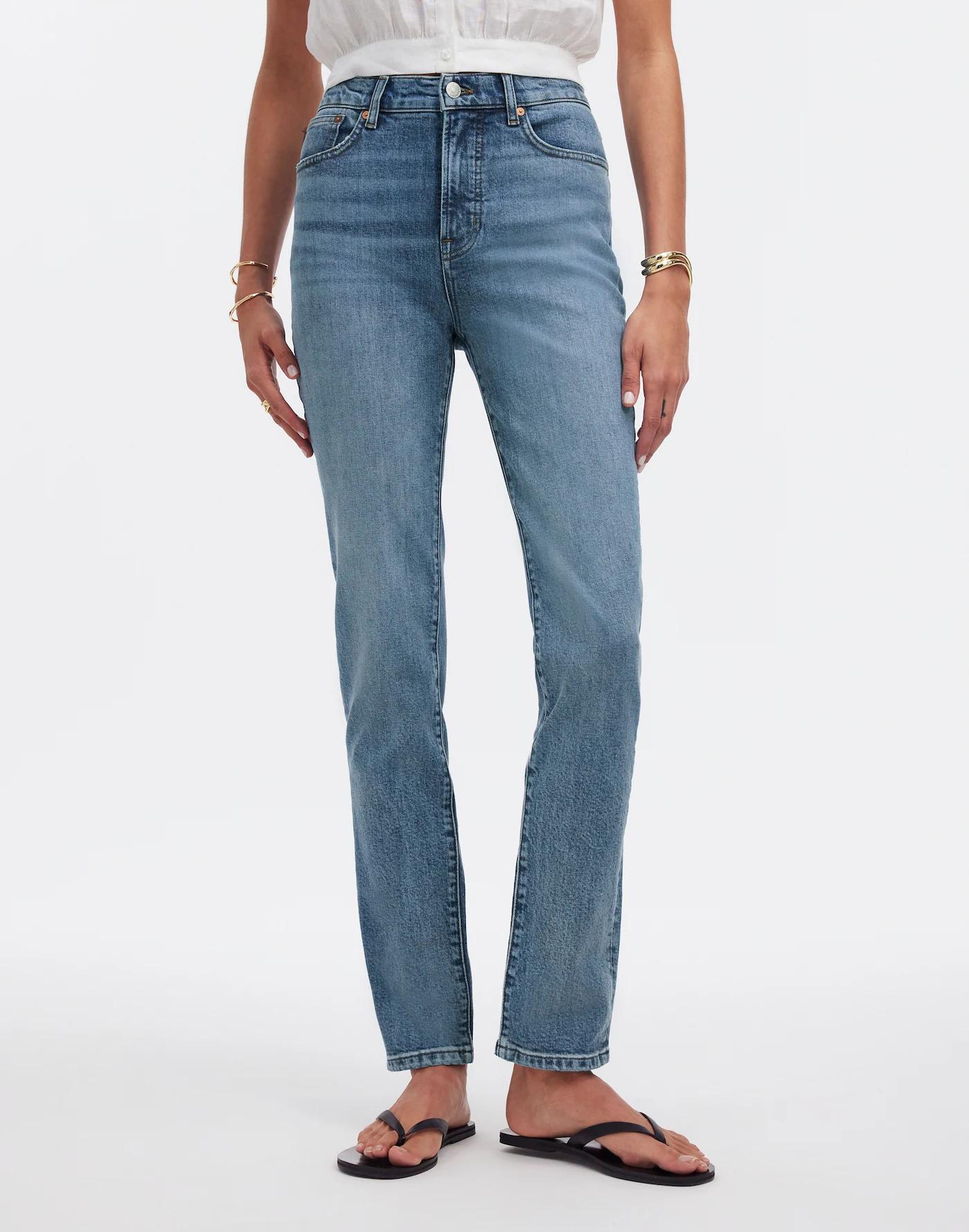 The Tall Perfect Vintage Jean in Barnfield Wash Product Image