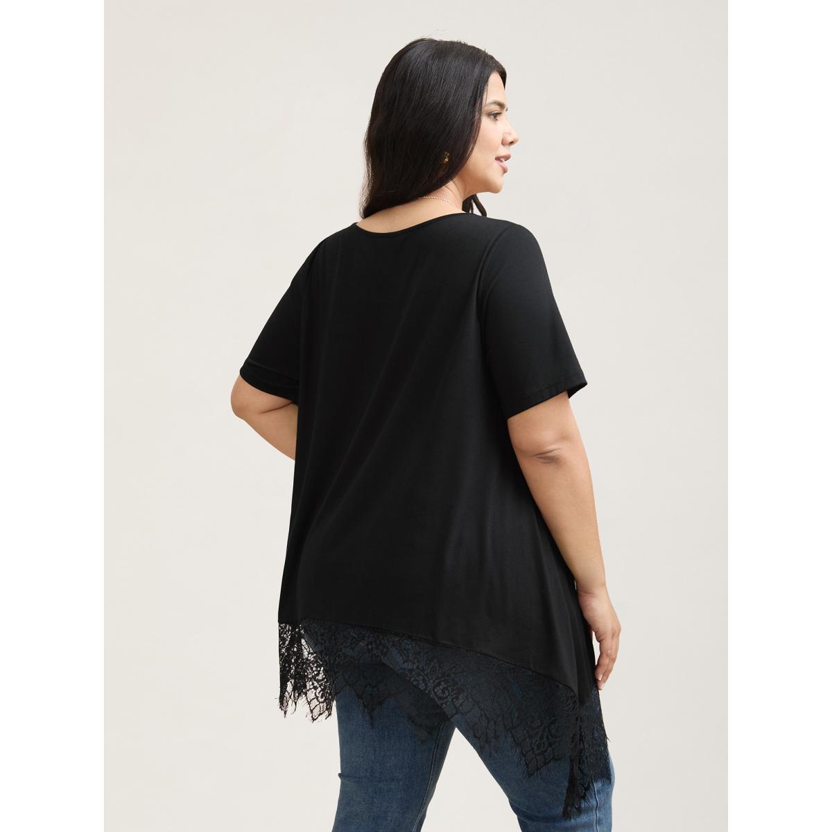 Plus Size Lace Trim Round Neck Casual T-Shirt Black Women Elegant Patchwork Round Neck Loose Everyday T-shirts BloomChic 22-24/3X Product Image