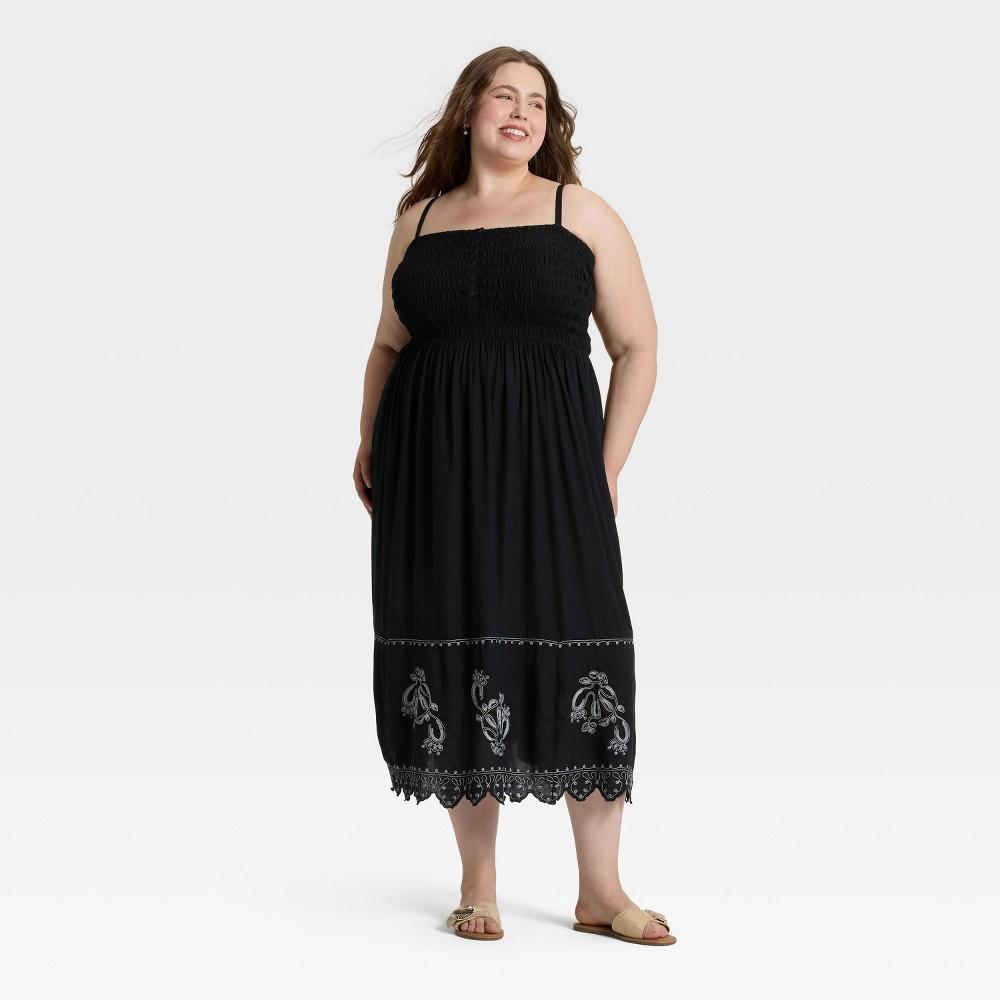 Women's Button-Front Smocked Maxi Sundress - Universal Thread™ Black Product Image