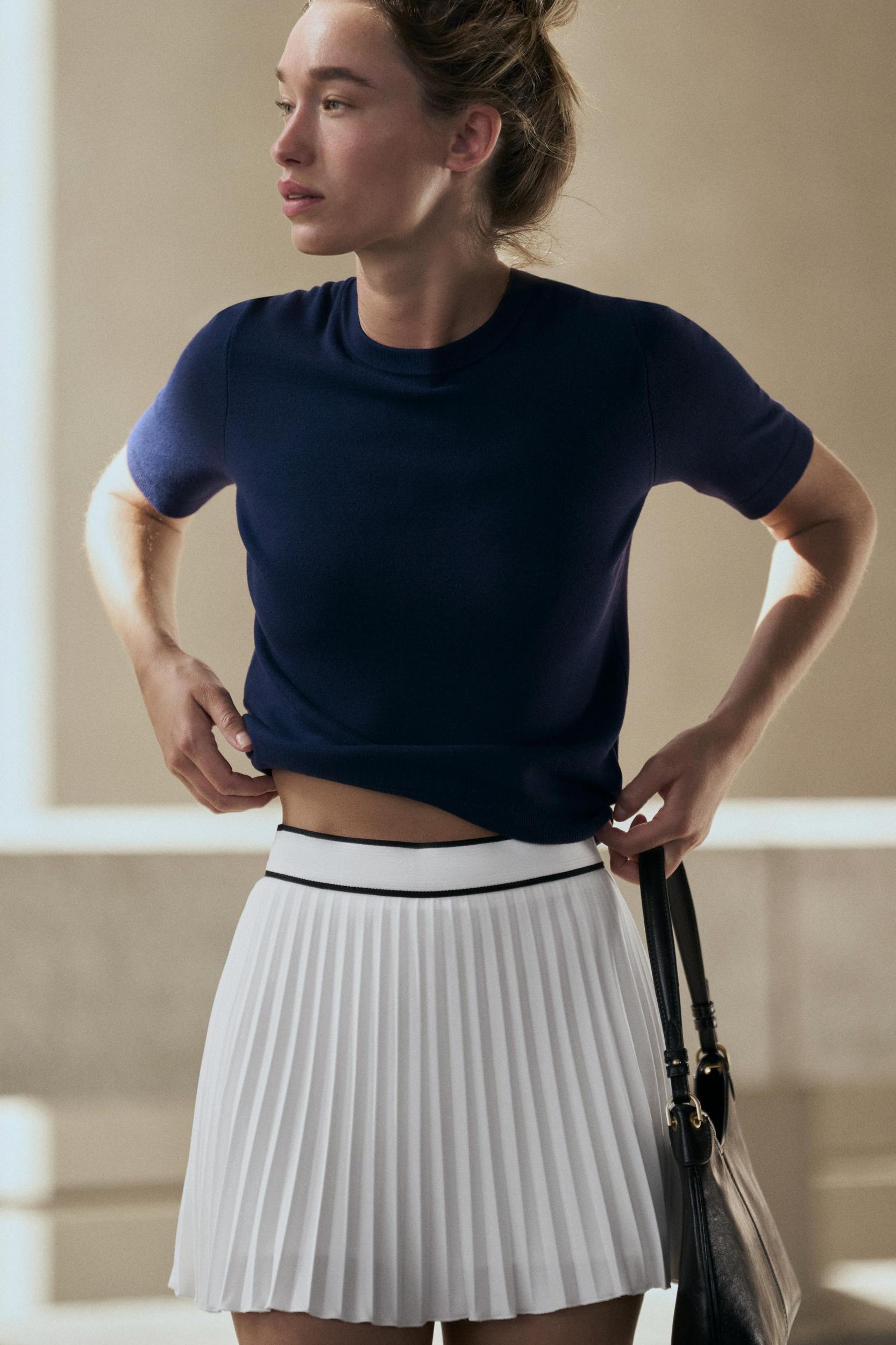 PLEATED SKORT Product Image