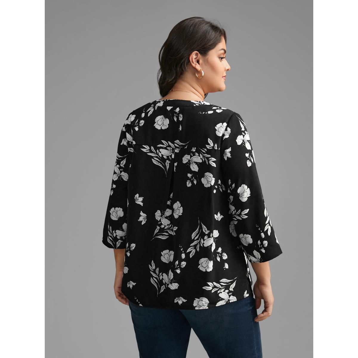Plus Size Black Silhouette Floral Print Tab Sleeve Slit Hem Blouse Women Elegant Elbow-length sleeve Notched collar Everyday Blouses BloomChic 10/M Product Image