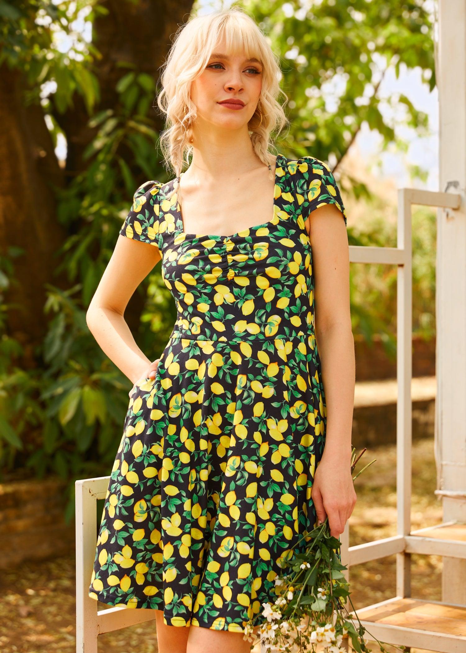 Zest for Life Sweetheart Dress Product Image