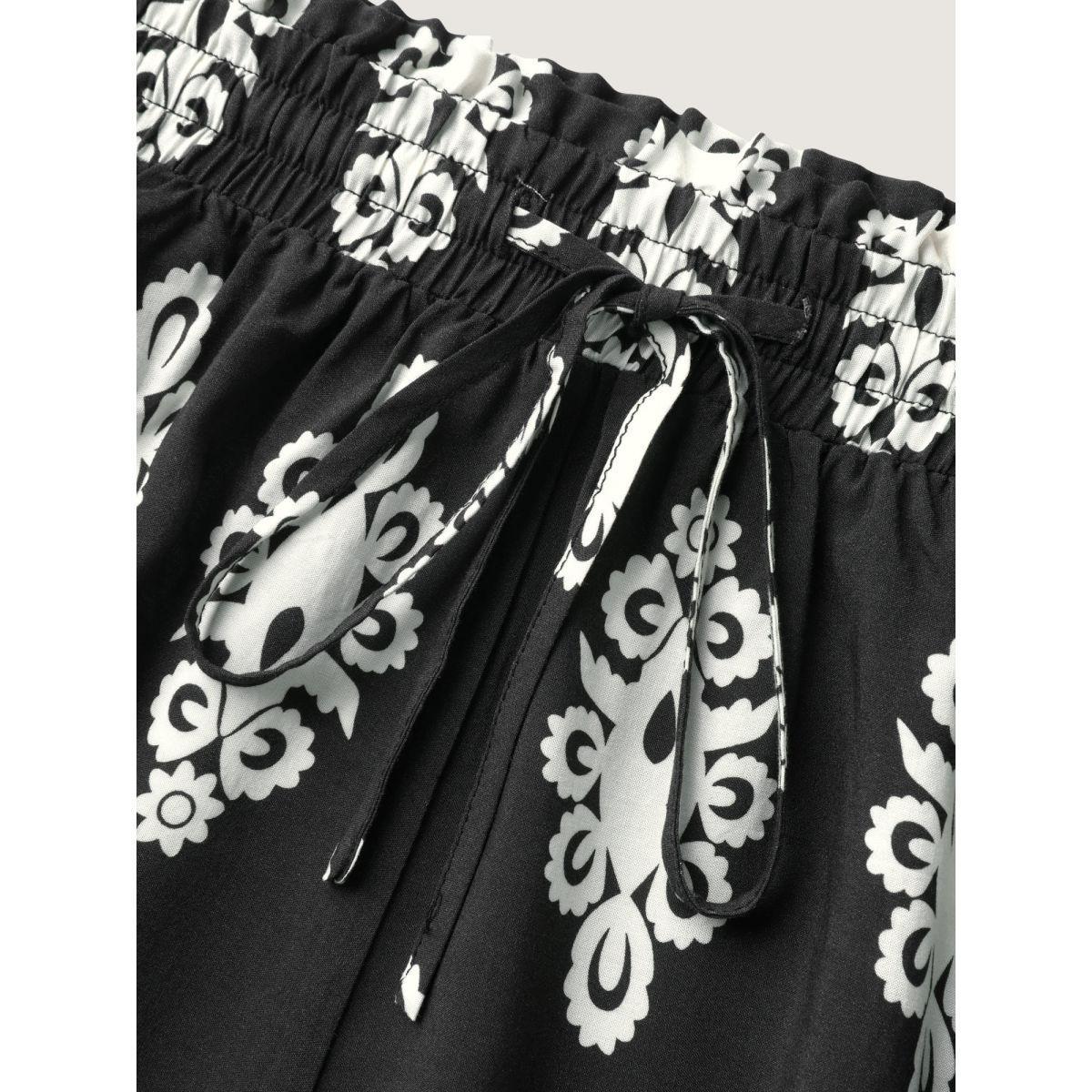 Plus Size Boho Print Wide-Leg Shorts Women BlackFlower Resort Contrast Wide Leg Vacation Shorts BloomChic 14-16/1X Product Image