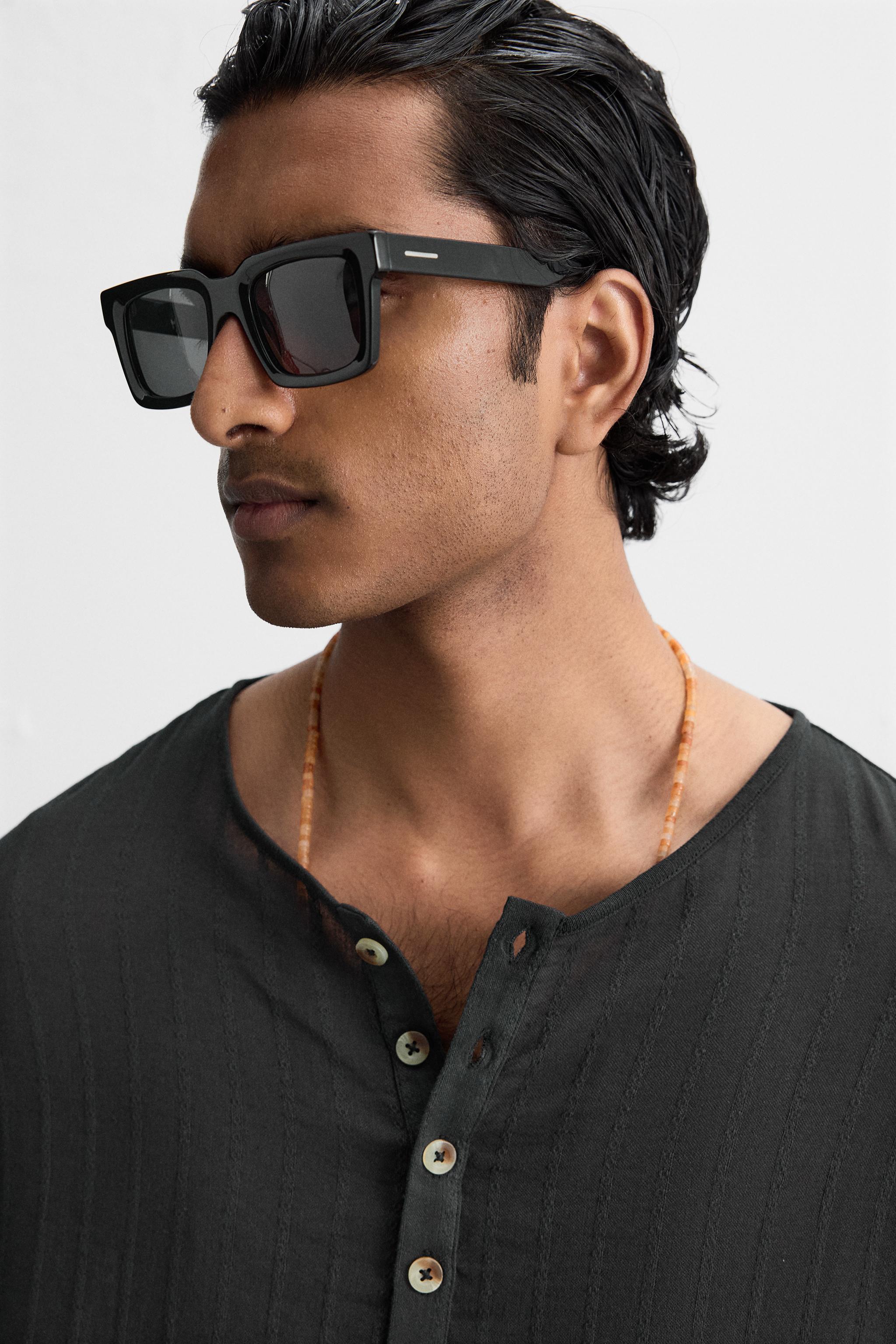 HENLEY T-SHIRT Product Image