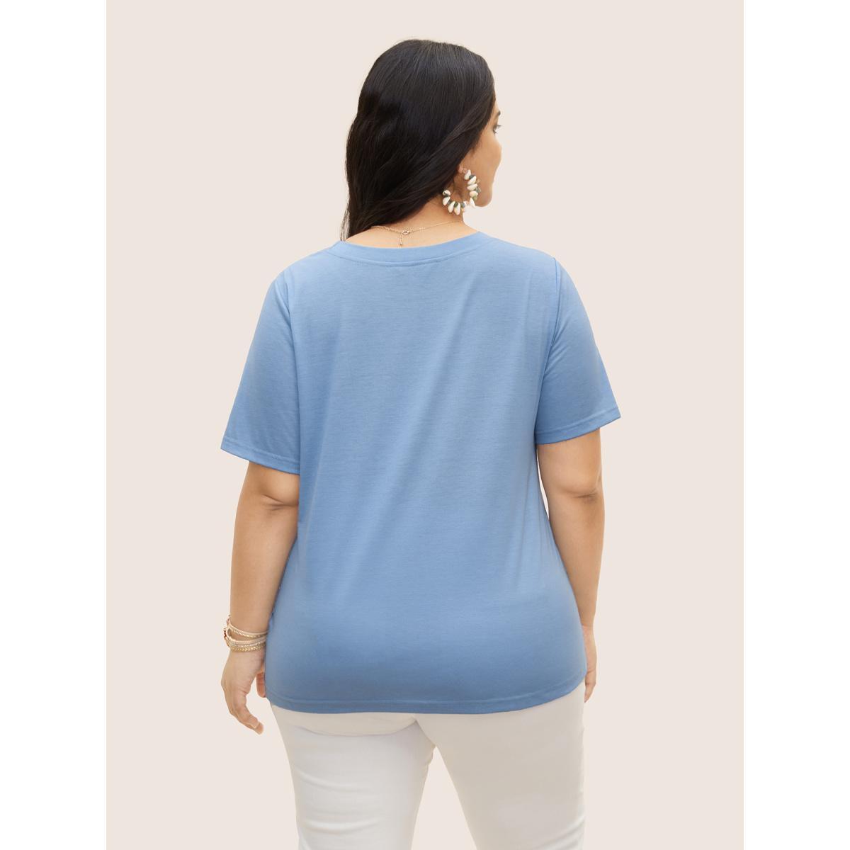 Plus Size Round Neck Sea Shells Print T-shirt Stone Women Resort Contrast Marine Round Neck Vacation T-shirts BloomChic 26/4X Product Image