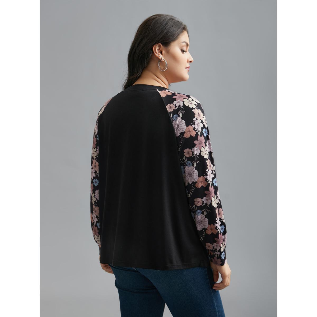 Plus Size Floral Raglan Sleeve Contrast Fabric T-Shirt Black Women Casual Contrast Natural Flowers Round Neck Everyday T-shirts BloomChic 18-20/2X Product Image