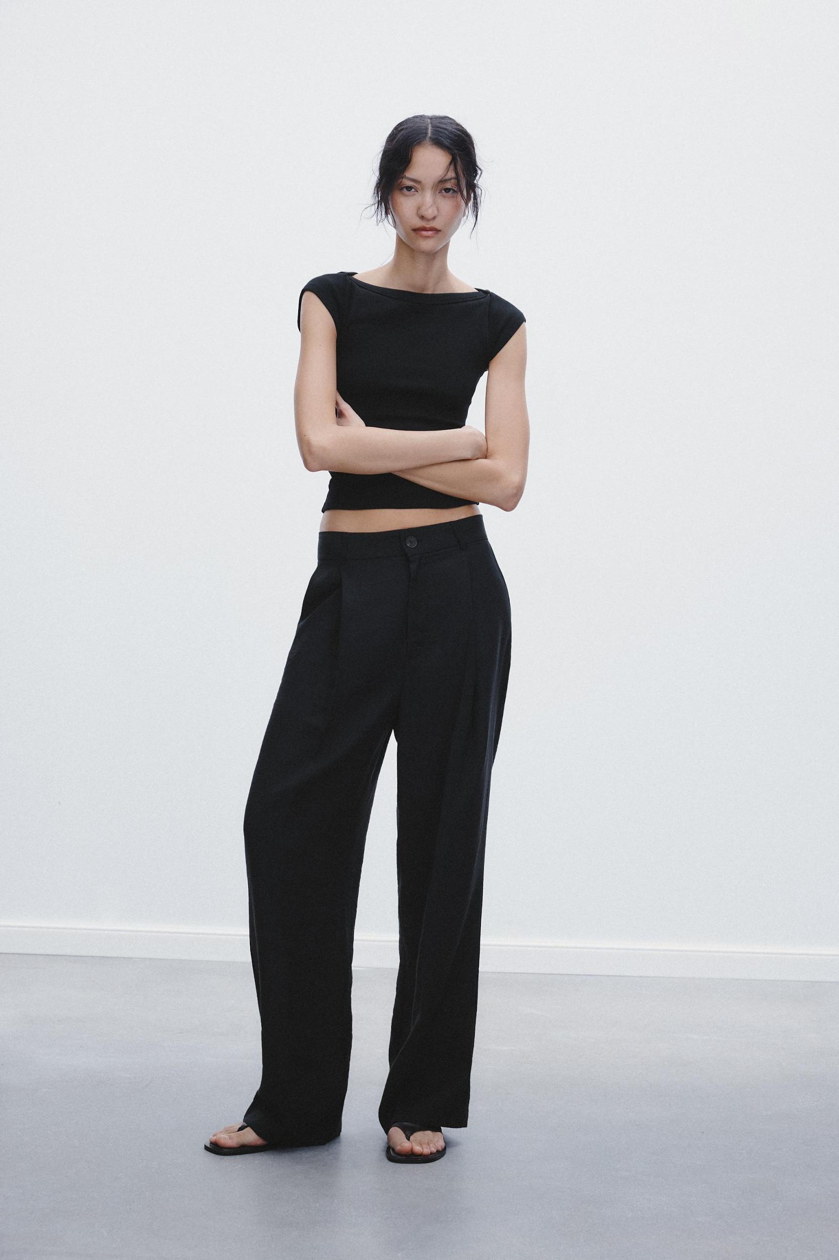 PLEATED PANTS Product Image