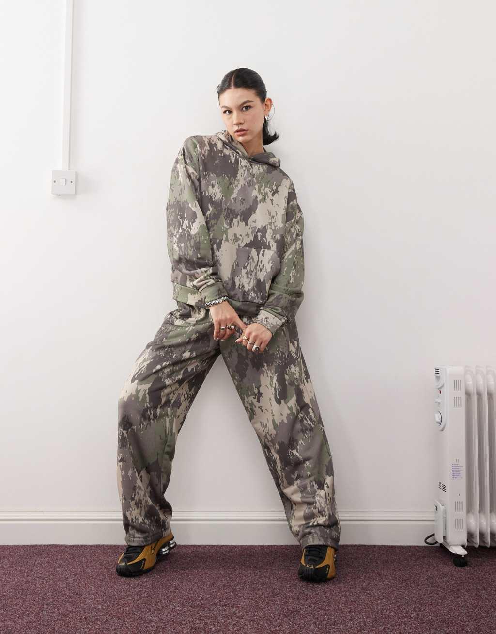COLLUSION relaxed hoodie in green camo Product Image