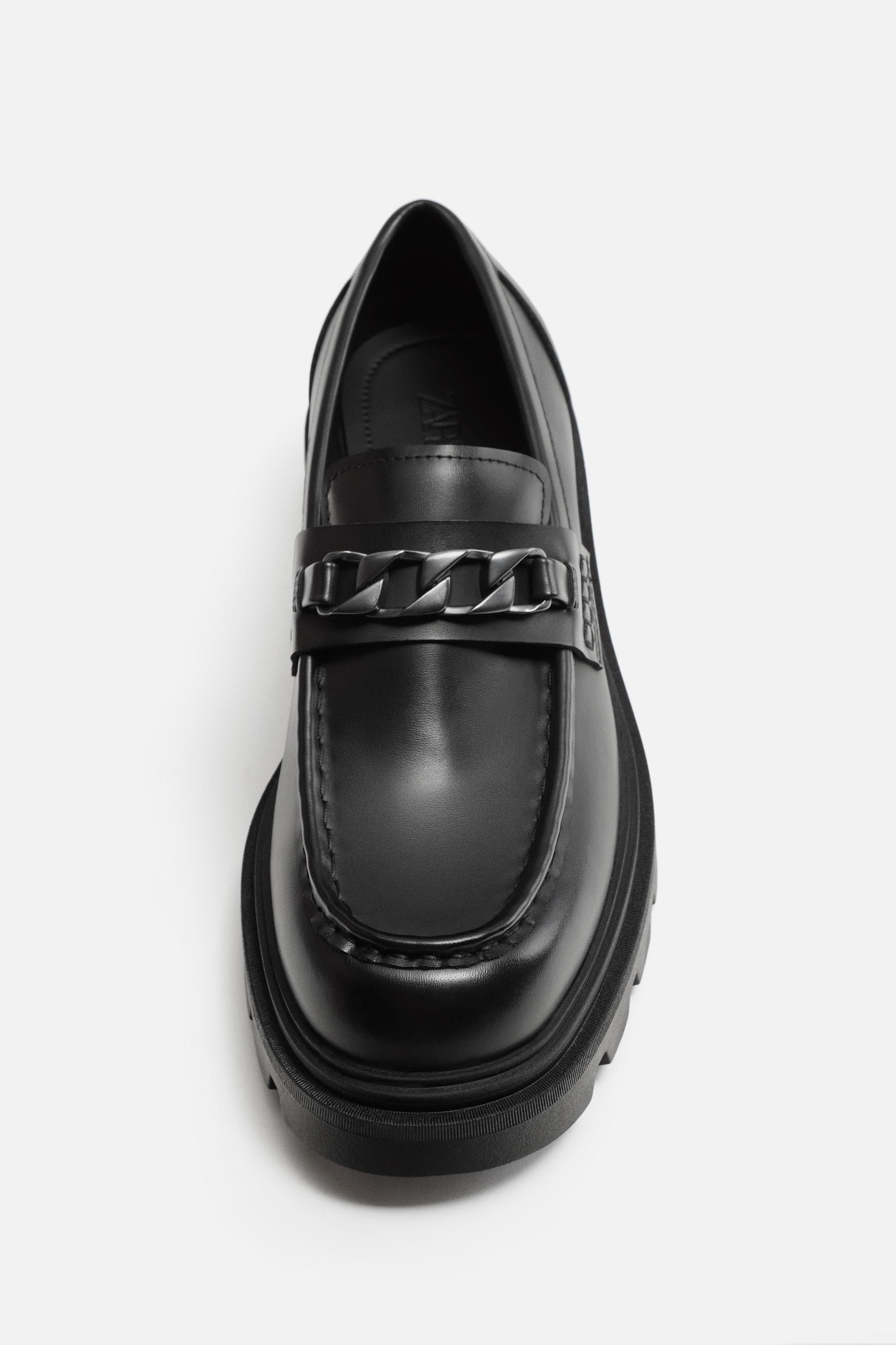APPLIQUÉ LOAFERS Product Image