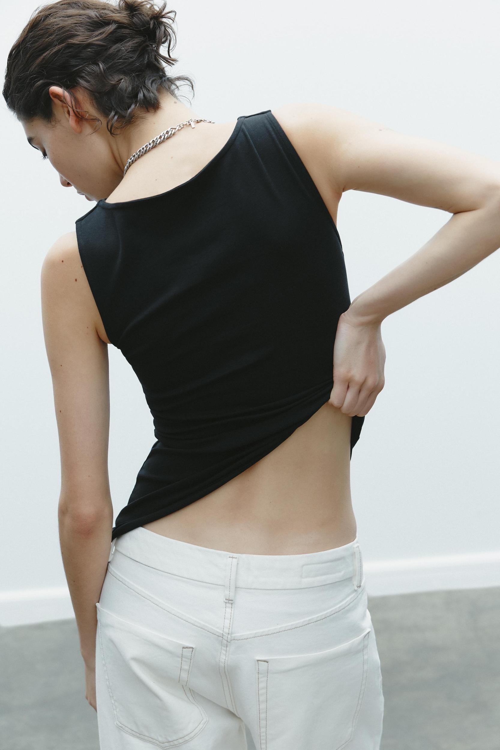 ASYMMETRICAL RUCHED T-SHIRT Product Image