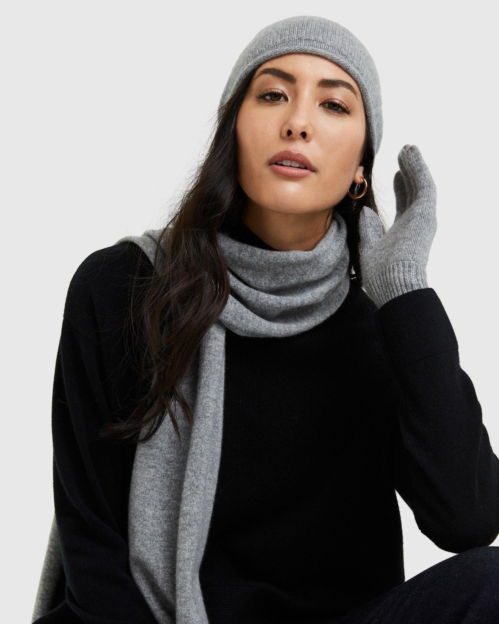 Quince | Women's Mongolian Cashmere Scarf Product Image