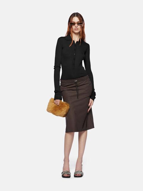 Black sweater Product Image