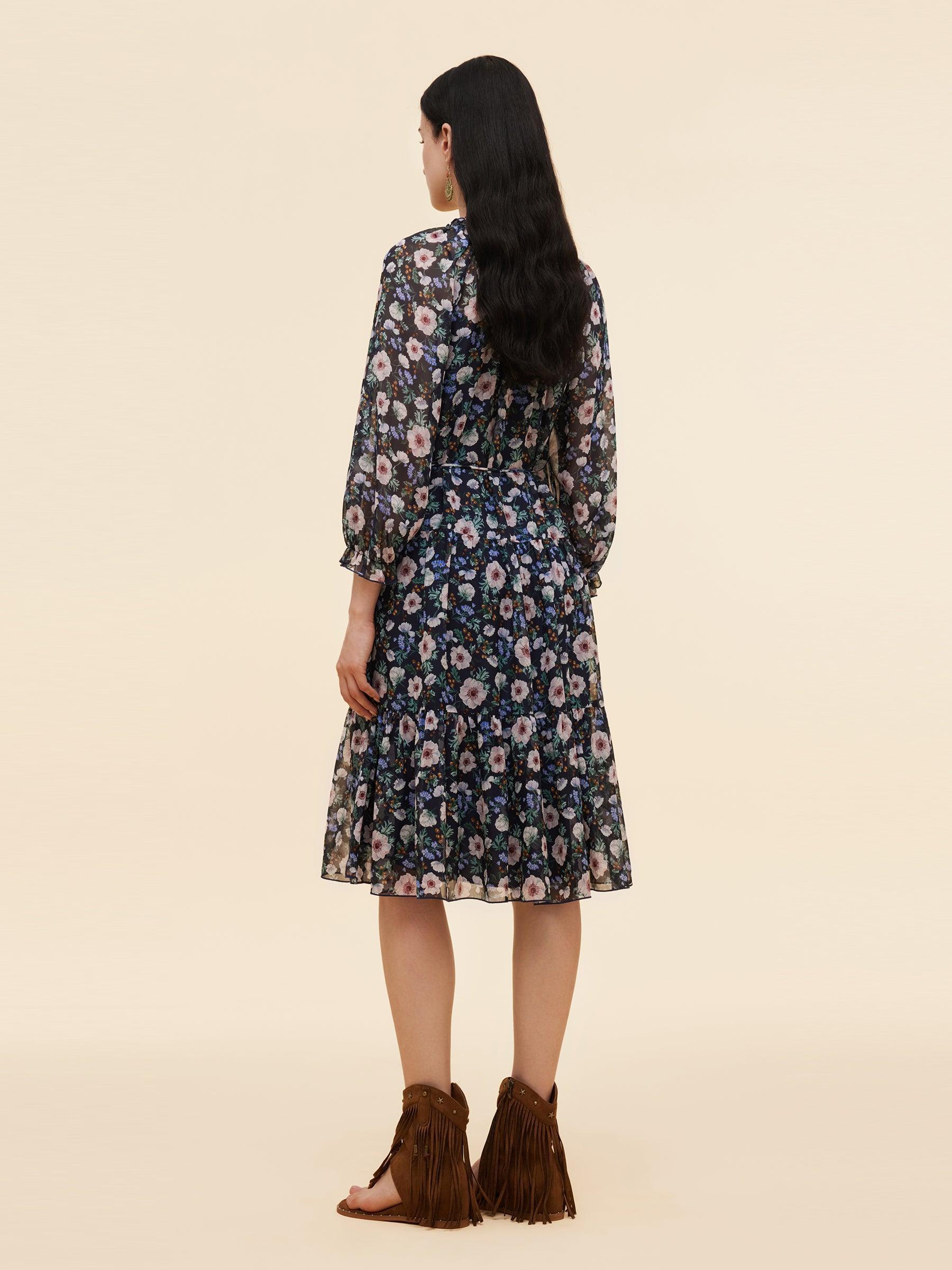 10MM Mulberry Silk Floral Print Women Ruffle Collar Midi Dress Product Image