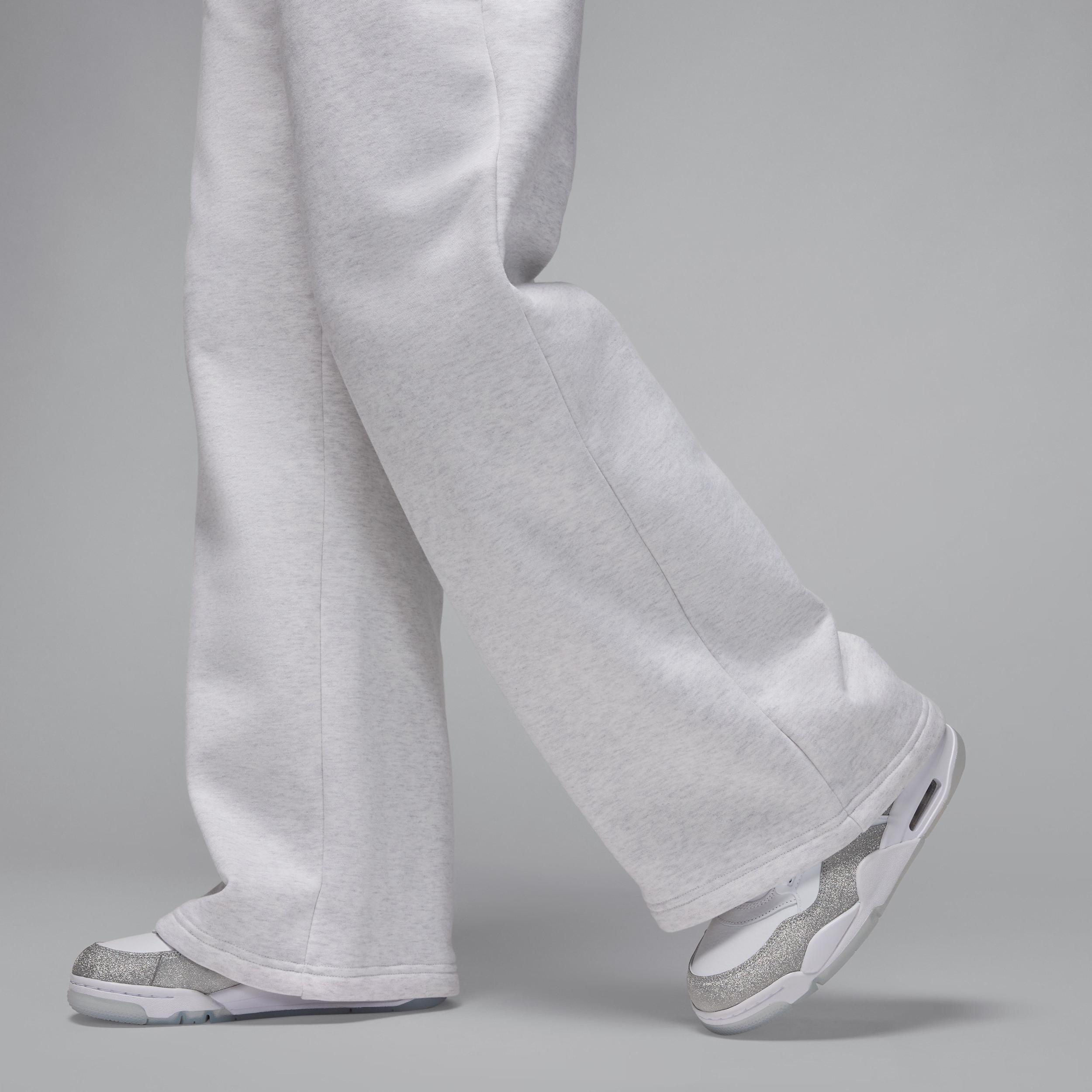 Women's Jordan Flight Fleece Open-Hem Pants Product Image