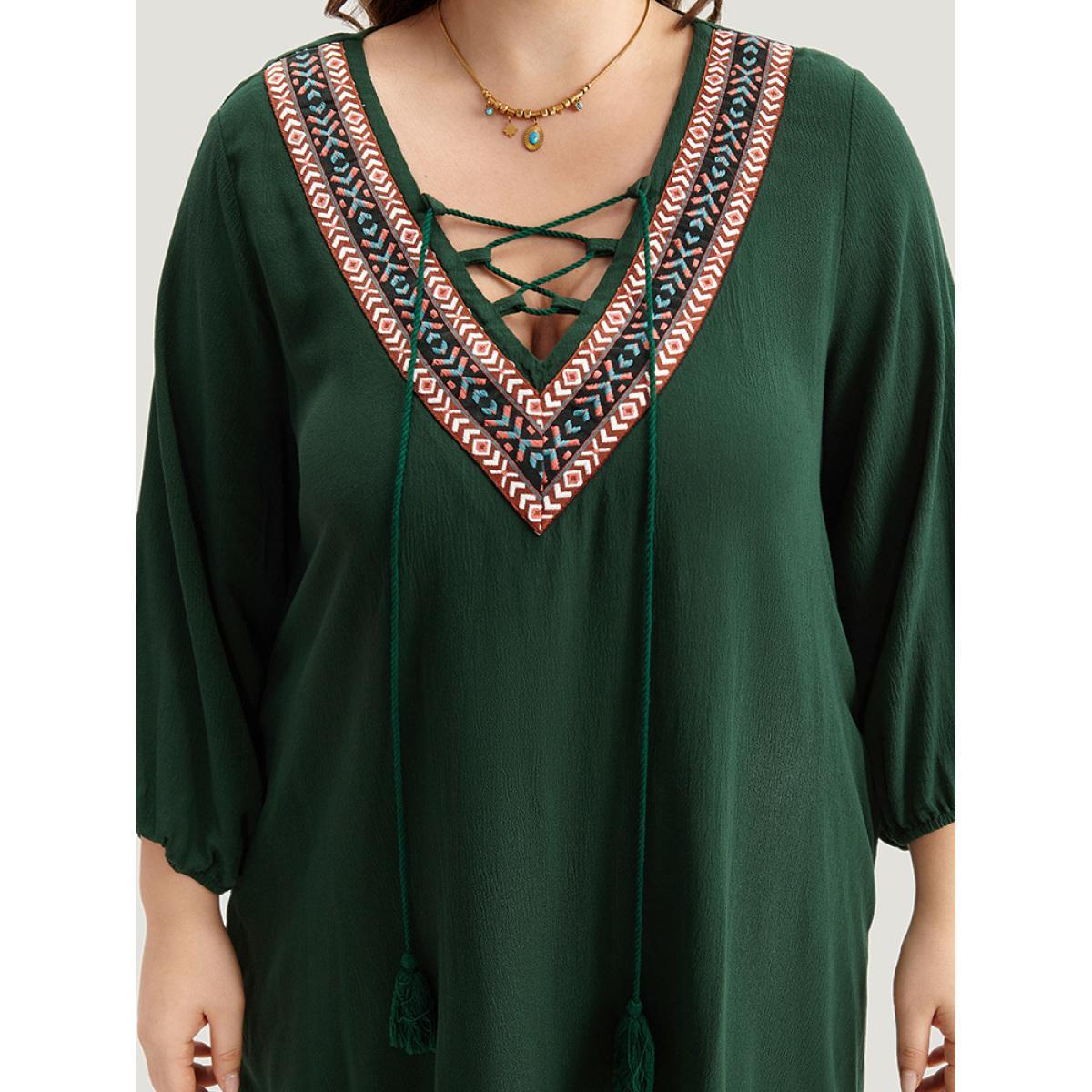 Plus Size Contrast Webbing Lace Up High Low Hem Dress DarkGreen Women Vacation Elastic cuffs Tie Neck Elbow-length sleeve Curvy Knee Dress BloomChic 30/6X Product Image