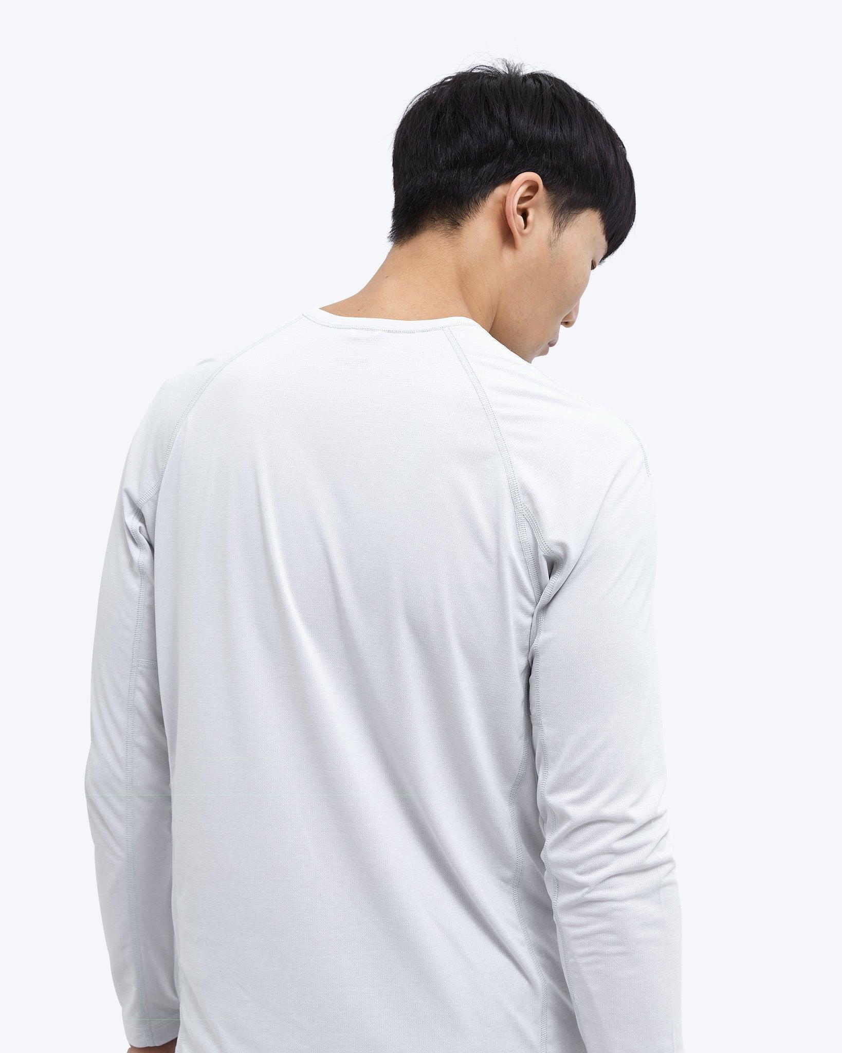 Deltapeak™ 90 Training Long Sleeve Male Product Image