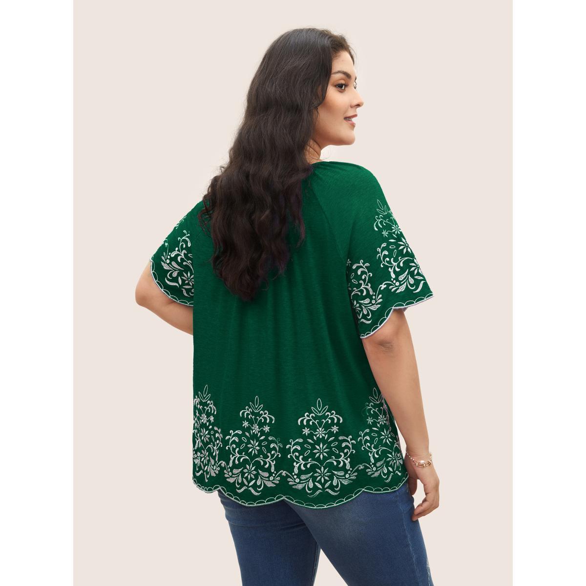 Plus Size Embroidered Scalloped Trim Gathered T-shirt DarkGreen Women Elegant Embroidered Round Neck Everyday T-shirts BloomChic 26/4X Product Image