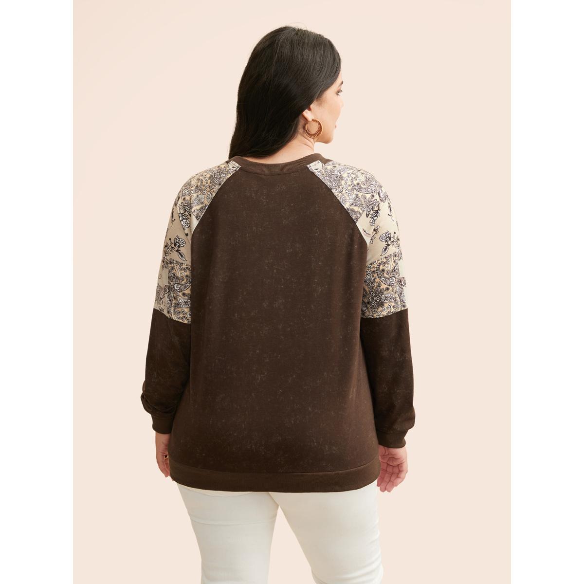 Plus Size Vintage Boho Print Patchwork Sweatshirt Women DarkBrown Casual Contrast Round Neck Everyday Sweatshirts BloomChic 26/4X Product Image