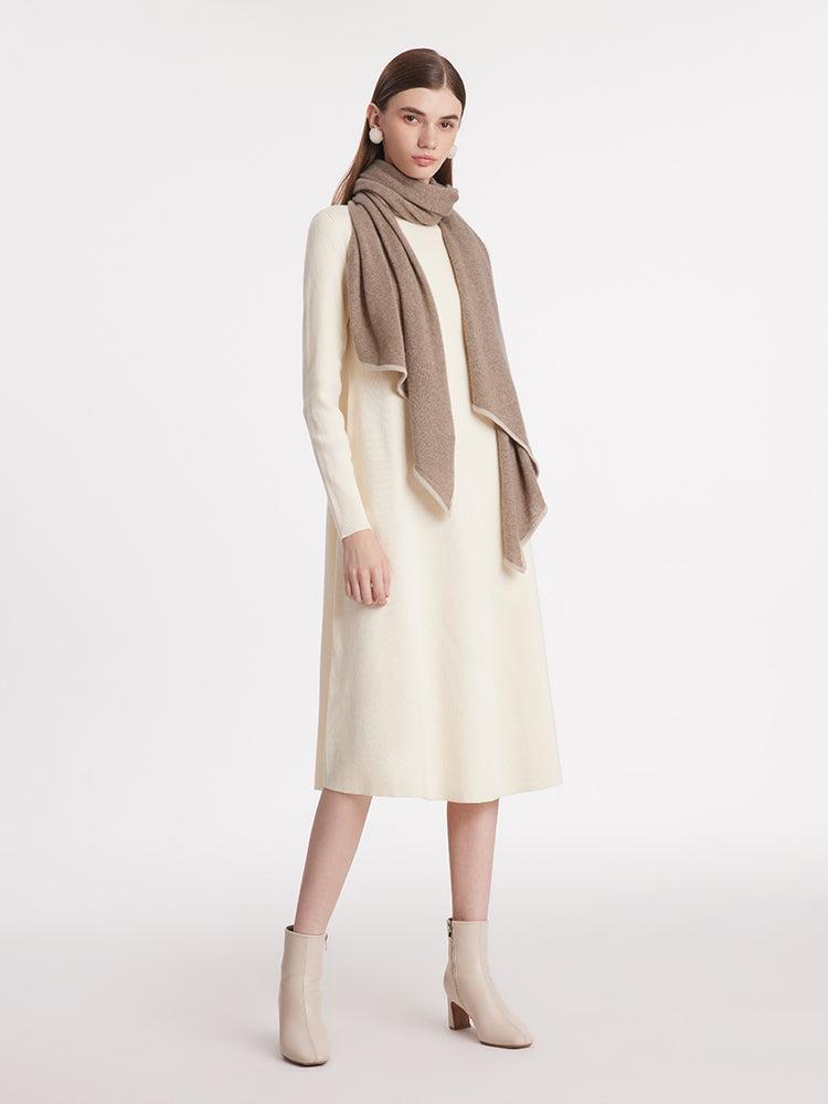 Contrast Trim Asymmectrical Cashmere Scarf Product Image