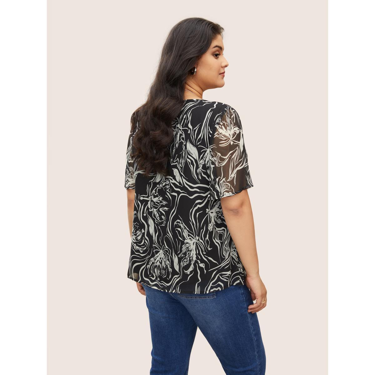 Plus Size Black Floral Half Zip Patchwork Mesh Blouse Women Elegant Short sleeve V-neck Everyday Blouses BloomChic 28/5X Product Image
