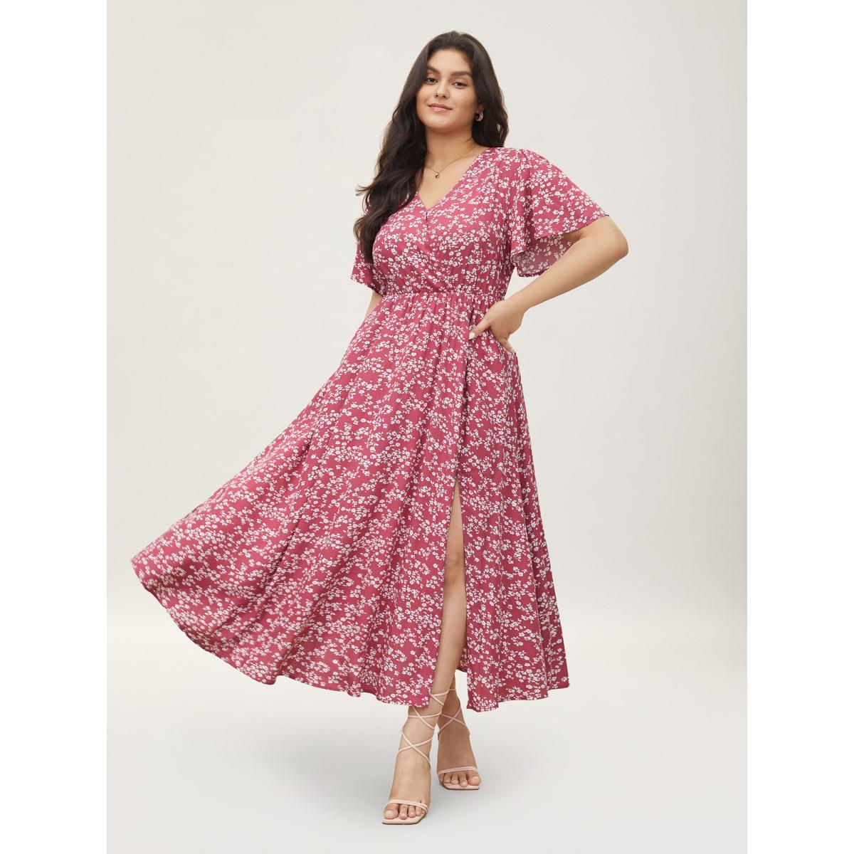 Ditsy Floral Printed Vintage Plus Size Women Vacation Long Dress Ruffle Sleeve Half Sleeve V Neck Pocket Elegance Dresses BloomChic Product Image