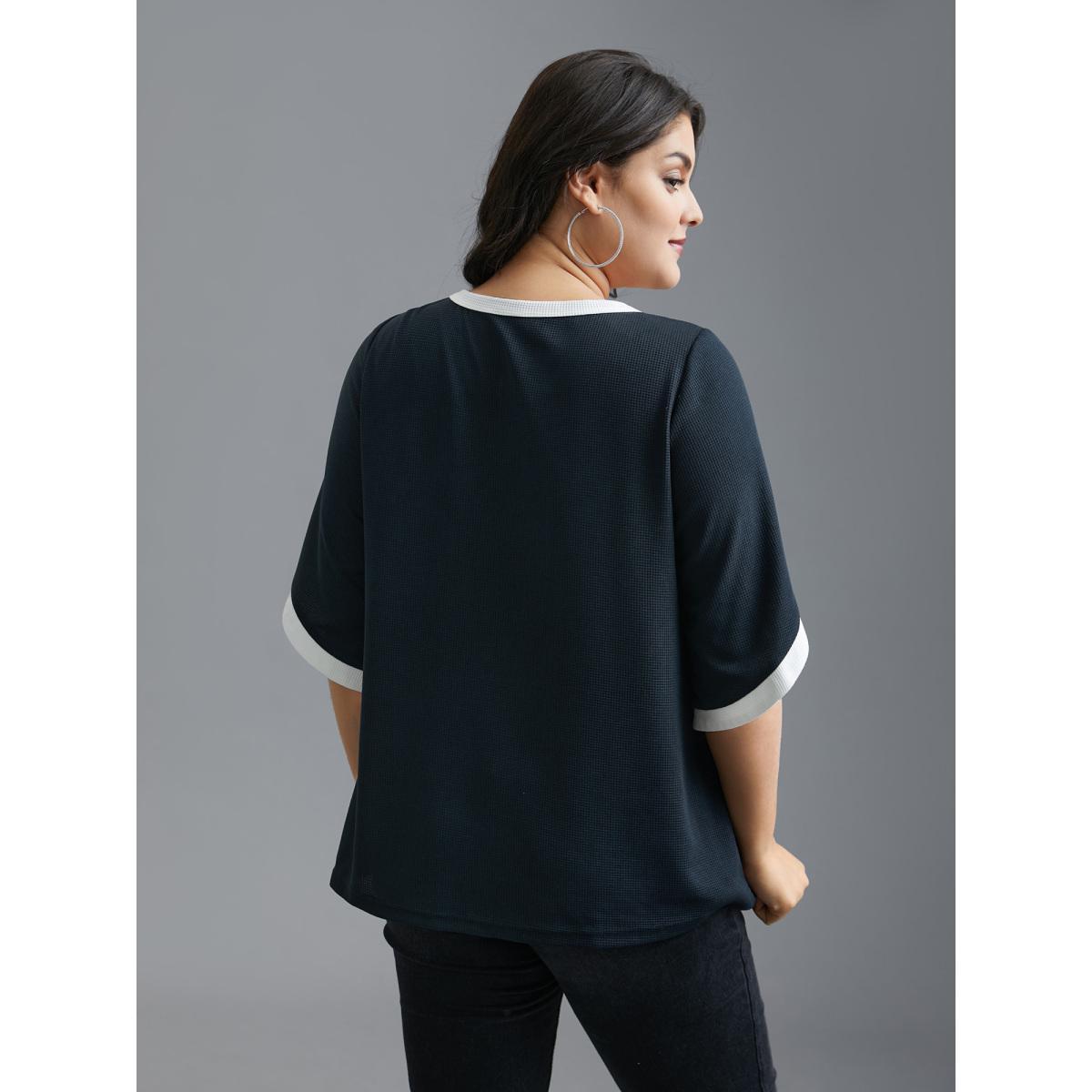 Plus Size Color Contrast Waffle Knit Bell Sleeve T-Shirt Indigo Women Casual Texture Round Neck Everyday T-shirts BloomChic 26/4X Product Image